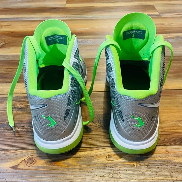 Size 10 Nike LeBron 8 Dunkman Silver Volt & Electric Green 441946-002 - Picture 6 of 7